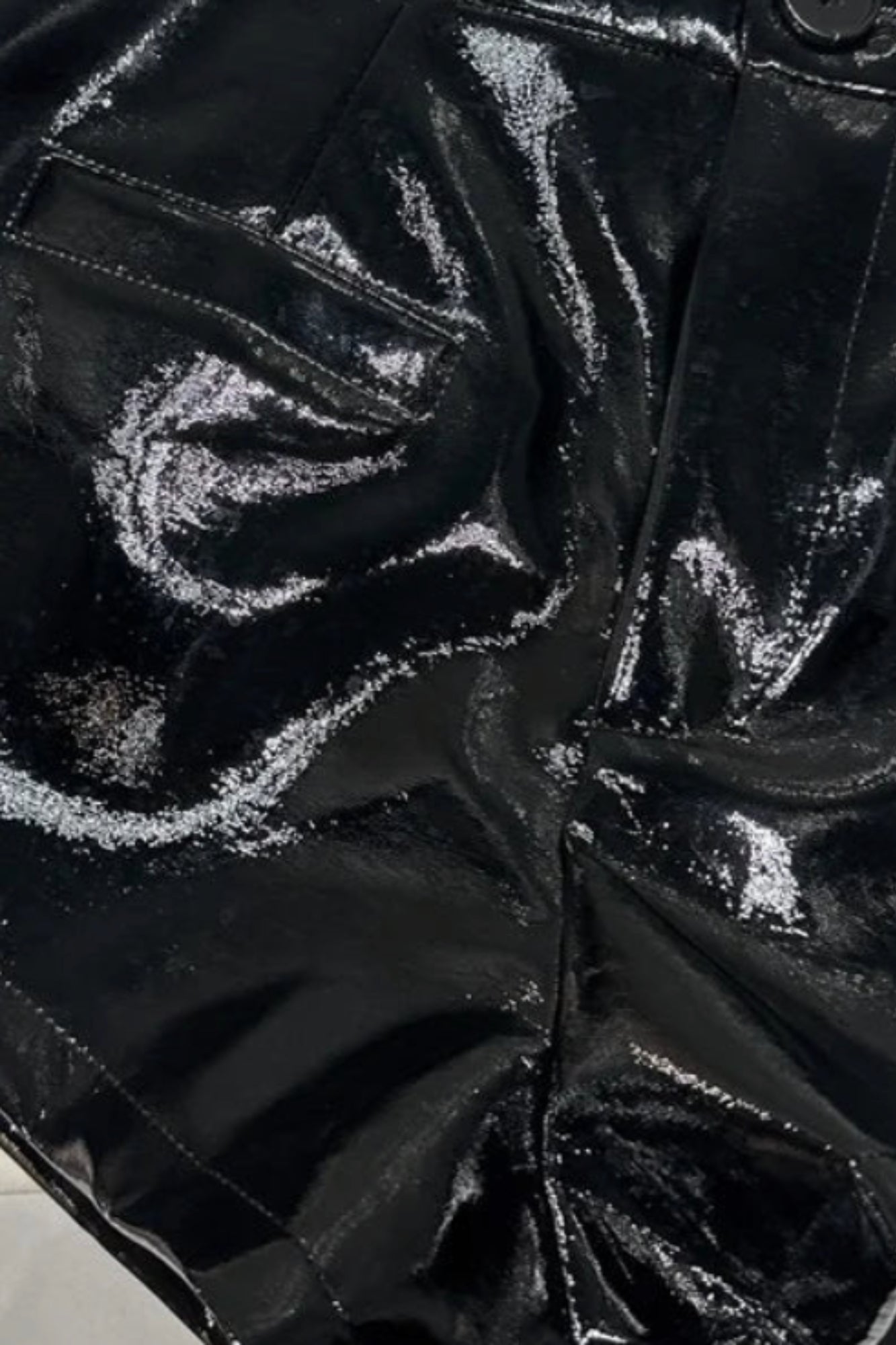 Mini Shorts de Vinil Serena