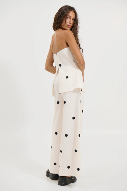 Conjunto Naya